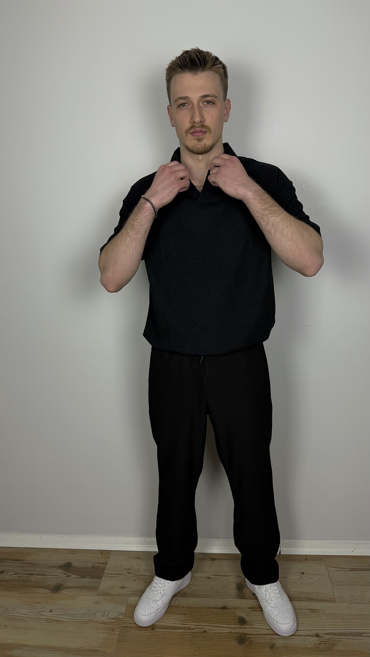 SİYAH POLO YAKA TİŞÖRT